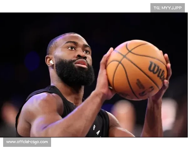 职业运动员面临外表压力,杰伦-布朗案例引发心理健康关注